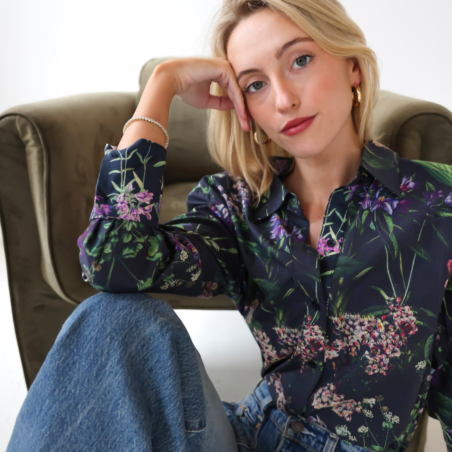 dark floral button down with jeans